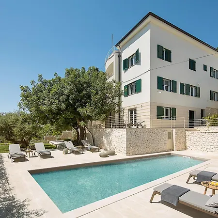 Villa Exclusive Hvar 6 Bedrooms Serenity By The Sea Great Sea Views