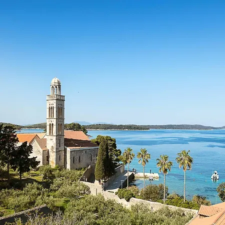 Exclusive Hvar 6 Bedrooms Serenity By The Sea Great Sea Views *