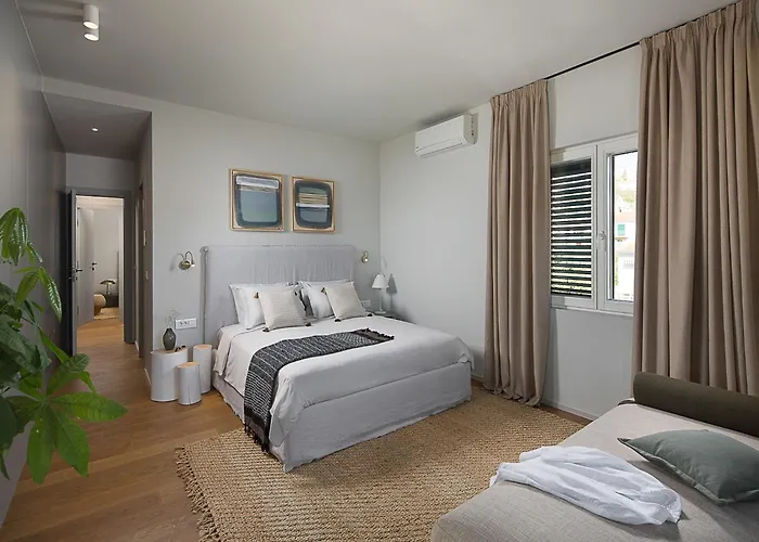 Exclusive Hvar 6 Bedrooms Serenity By The Sea Great Sea Views Villa