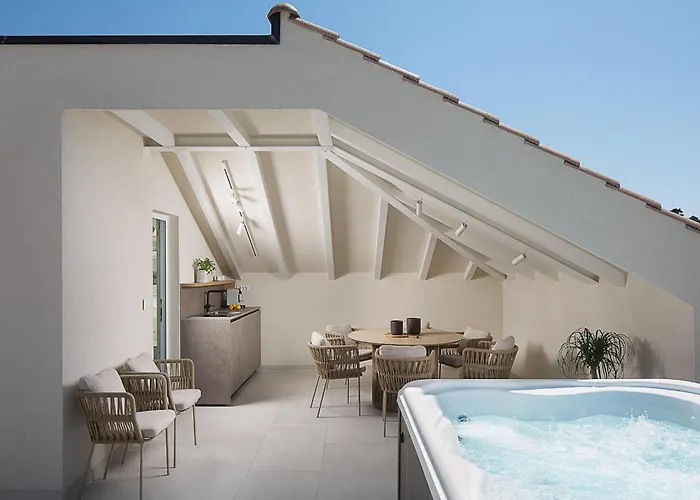 Exclusive Hvar 6 Bedrooms Serenity By The Sea Great Sea Views Villa Hvar Town